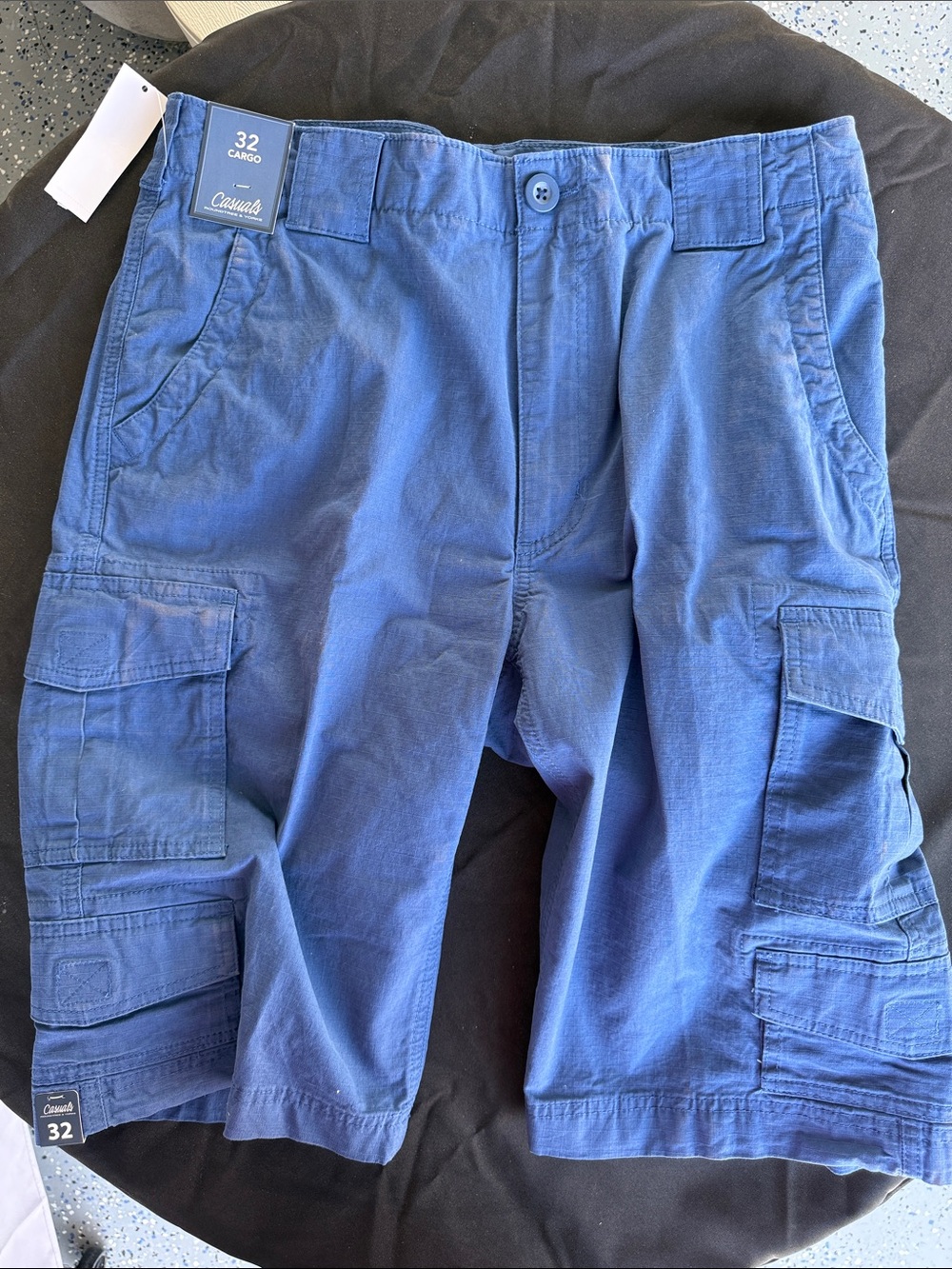 Roundtree & Yorke Blue Cargo Shorts - Men’s